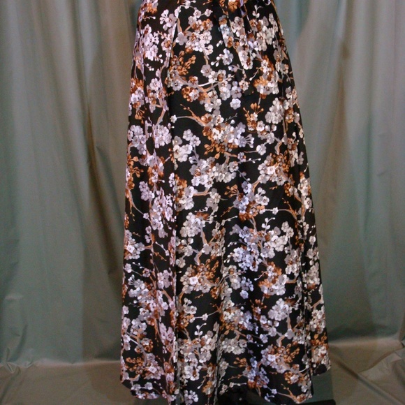 Meet your Posher, Kim - Picture 7 of 8